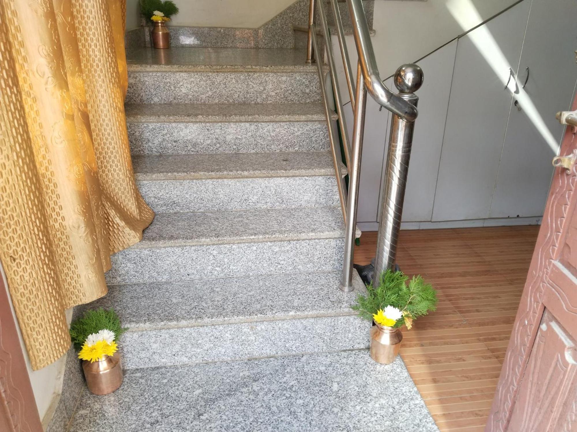 Kathmandu Airport View Hotel And Lodge 外观 照片