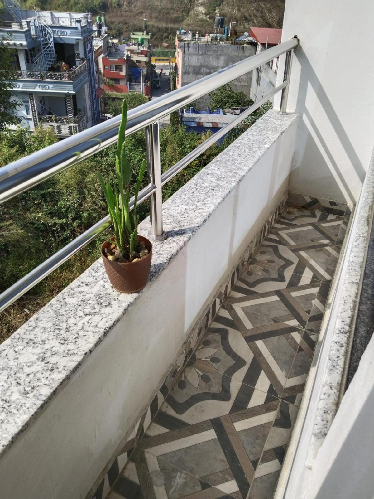 Kathmandu Airport View Hotel And Lodge 外观 照片